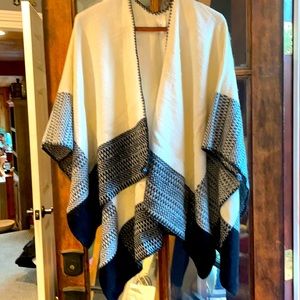 Black and Cream Ruana